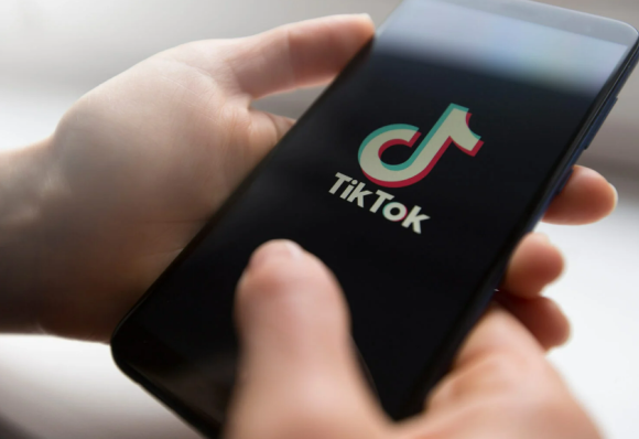 Tiktok et autres applications
